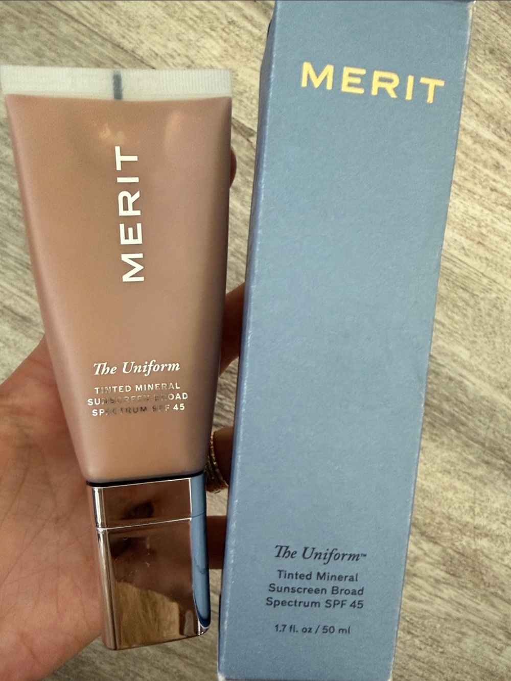 MERIT The Uniform Tinted Mineral Sunscreen - 16 suede